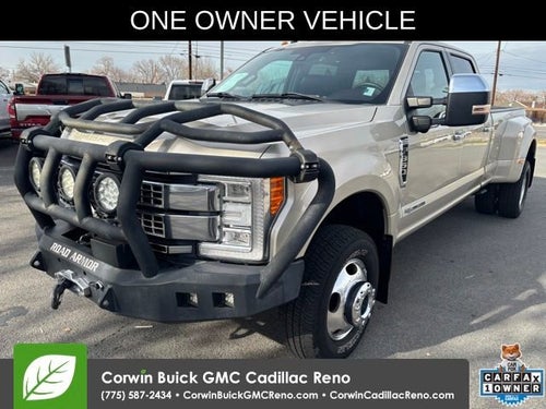 2017 Ford Super Duty F-350 DRW Lariat