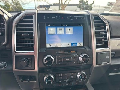 2017 Ford Super Duty F-350 DRW Lariat