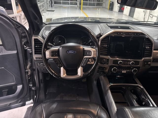 2022 Ford F-350 Platinum