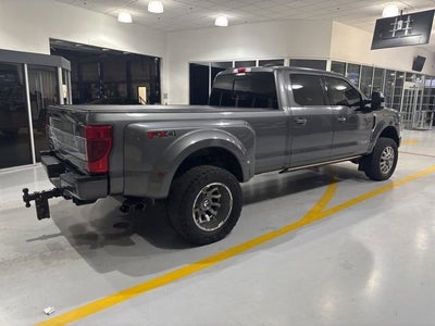 2022 Ford F-350 Platinum