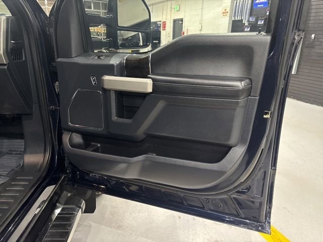 2022 Ford F-450 LARIAT