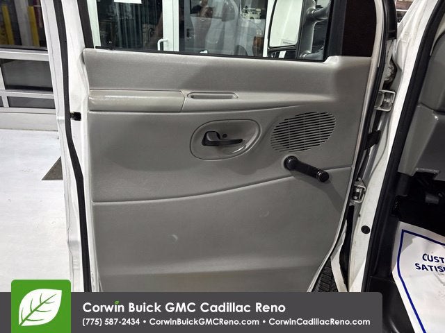 2008 Ford Econoline Cargo Van Commercial