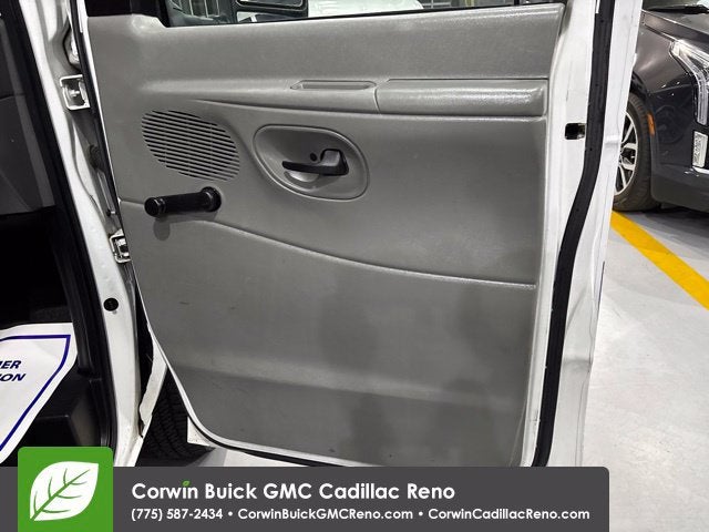2008 Ford Econoline Cargo Van Commercial