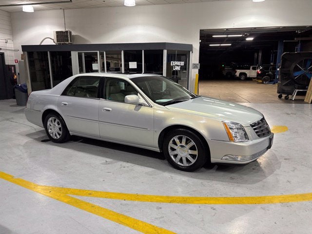 2006 Cadillac Deville w/1SD