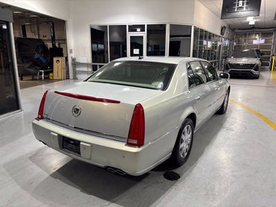 2006 Cadillac Deville w/1SD