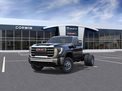 2025 GMC Sierra 3500 HD Chassis Cab Pro