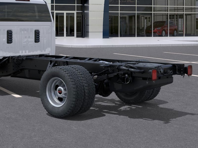 2025 GMC Sierra 3500 HD Chassis Cab Pro