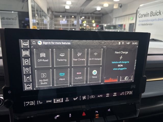 2025 GMC HUMMER EV SUV 2X