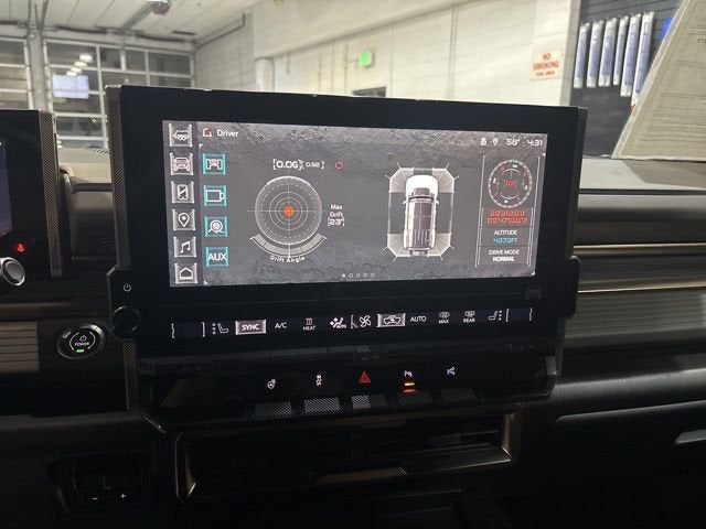 2024 GMC HUMMER EV SUV 3X