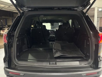 2024 GMC Acadia AT4