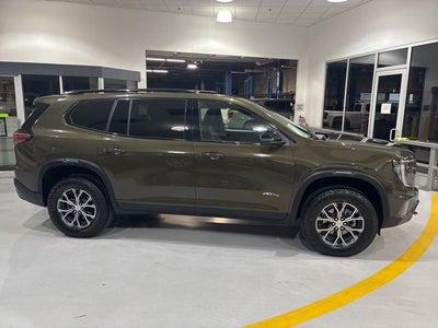 2024 GMC Acadia AT4