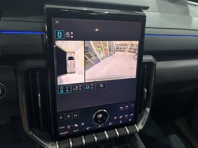 2024 GMC Acadia AT4