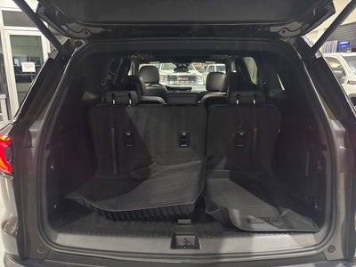2024 GMC Acadia AT4