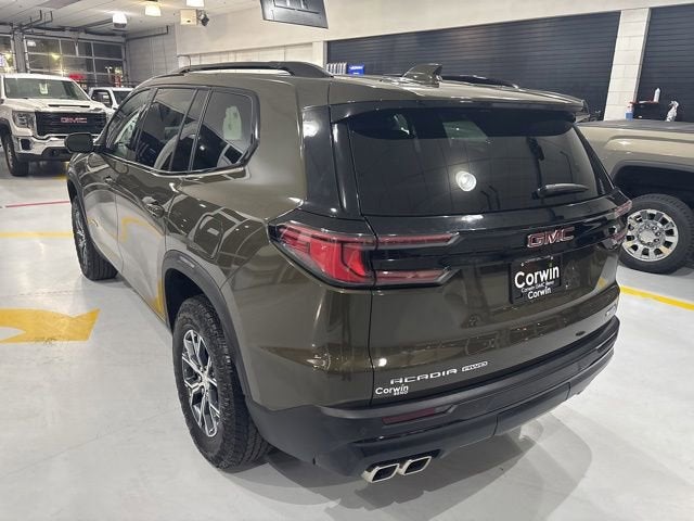 2024 GMC Acadia AT4