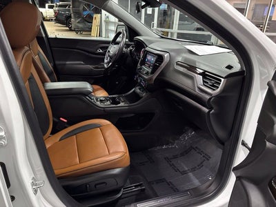 2020 GMC Acadia AT4