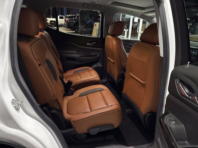 2020 GMC Acadia AT4