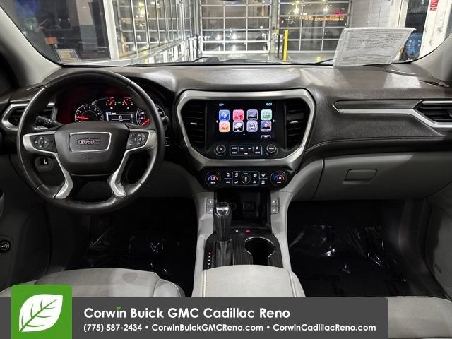 2017 GMC Acadia SLT