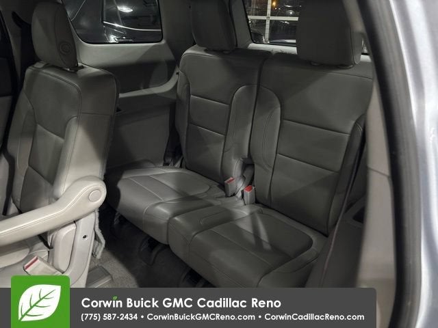 2017 GMC Acadia SLT