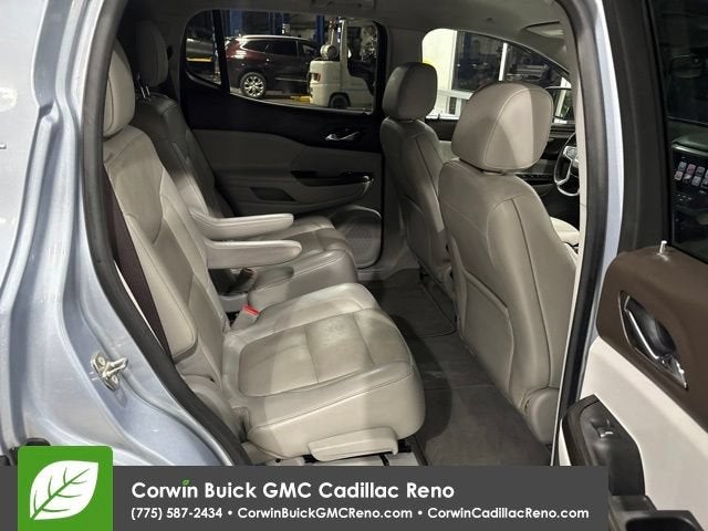 2017 GMC Acadia SLT