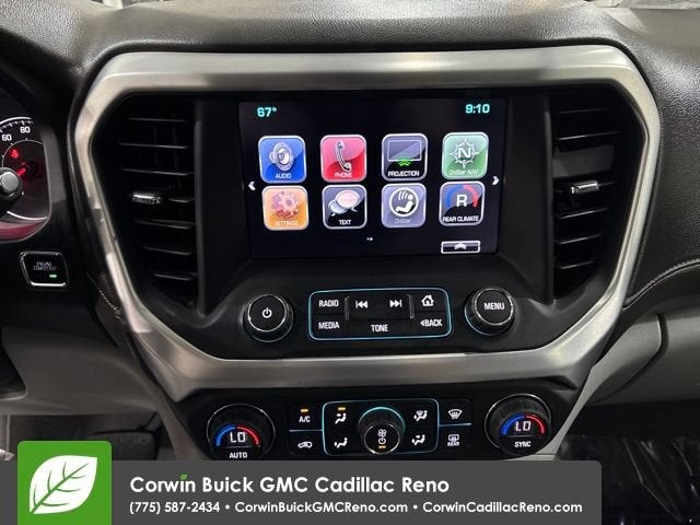 2017 GMC Acadia SLT