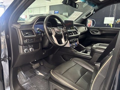 2023 GMC Yukon SLT