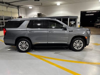 2022 GMC Yukon SLT