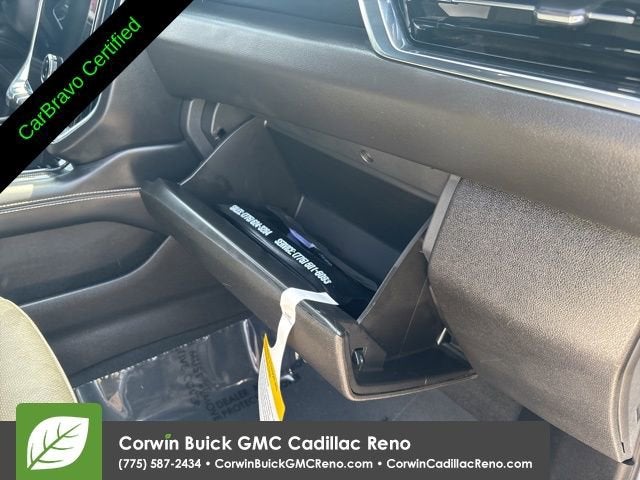 2025 GMC Yukon Elevation