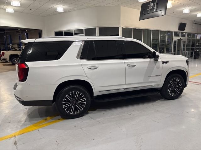 2025 GMC Yukon Elevation