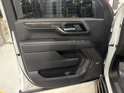 2025 GMC Yukon Elevation