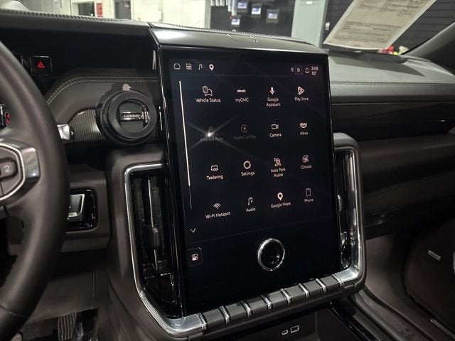 2025 GMC Yukon Elevation