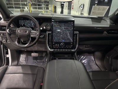2025 GMC Yukon Elevation