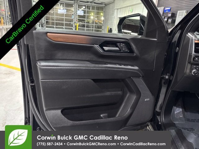 2025 GMC Yukon Denali - Photo 15