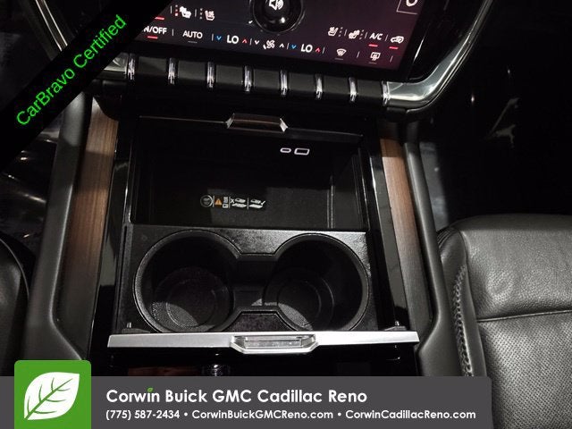 2025 GMC Yukon Denali - Photo 31