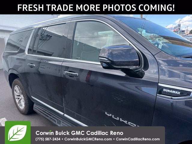 2023 GMC Yukon XL SLT