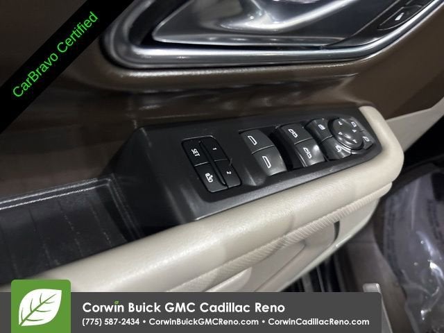 2023 GMC Yukon XL SLT