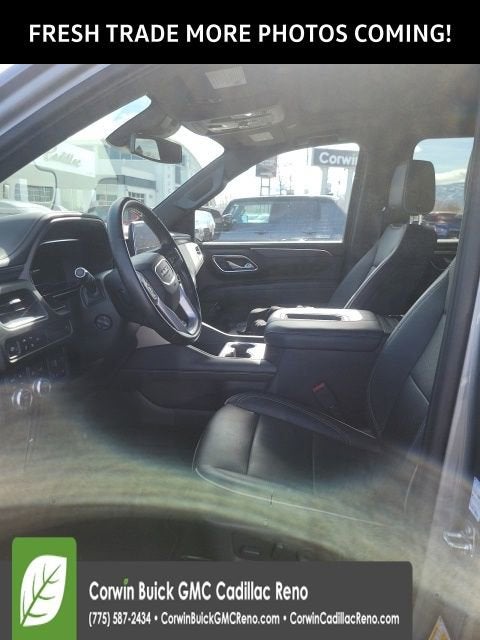 2023 GMC Yukon XL SLT