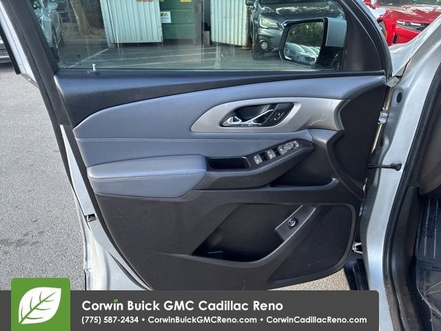 2018 Chevrolet Traverse LT Cloth