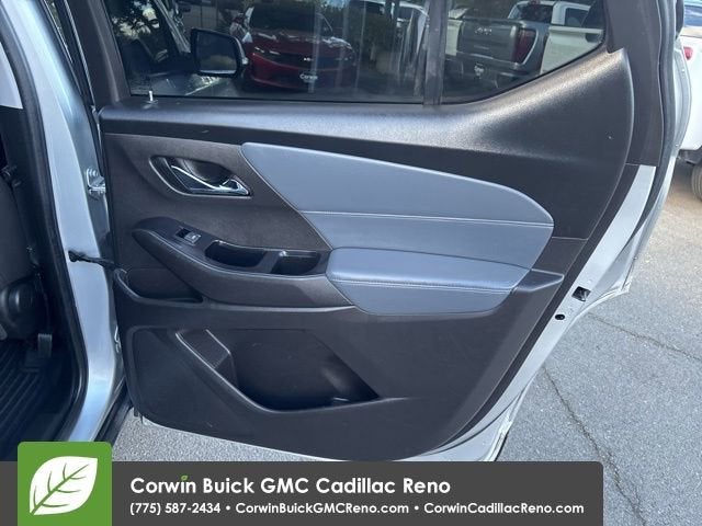 2018 Chevrolet Traverse LT Cloth