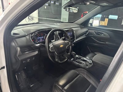 2023 Chevrolet Traverse LT Leather