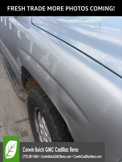 2003 Chevrolet Suburban LS