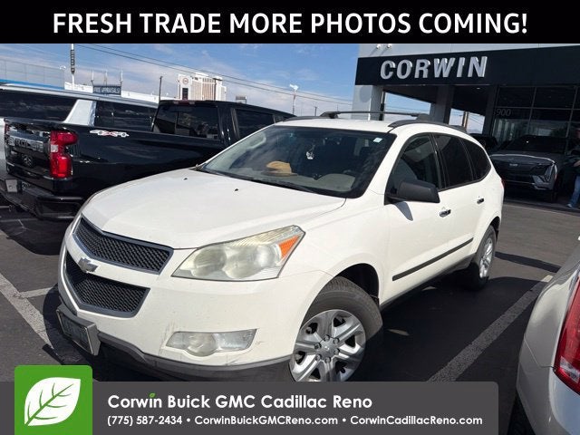 2011 Chevrolet Traverse LS