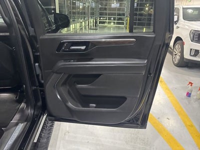 2025 Chevrolet Suburban Z71