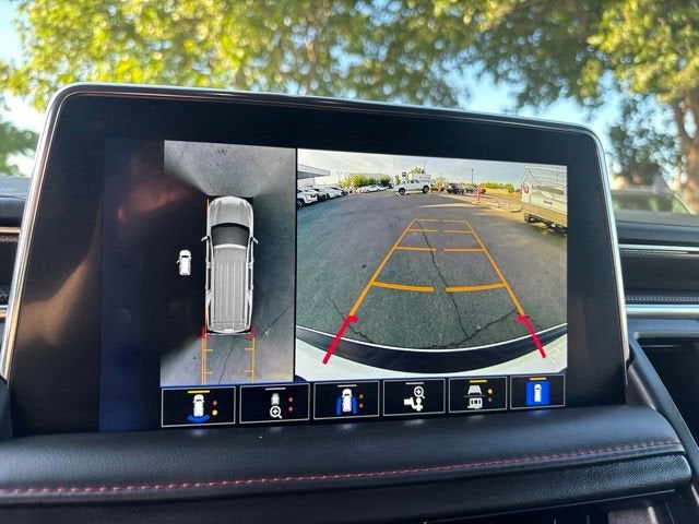 2022 Chevrolet Suburban RST