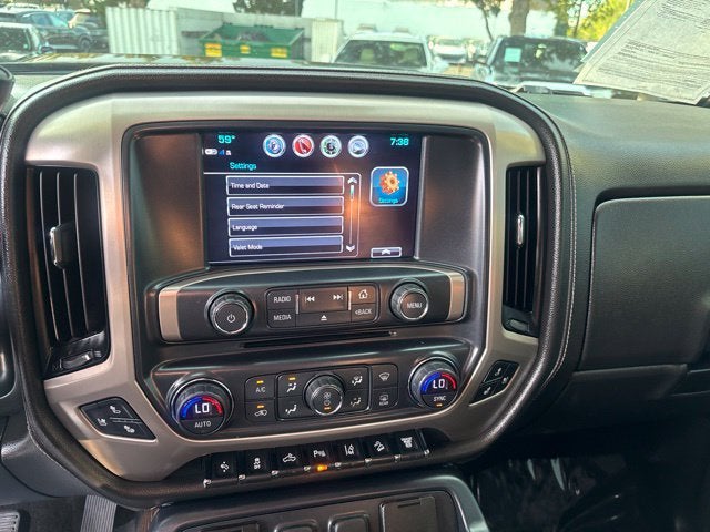 2017 GMC Sierra 2500 HD Denali