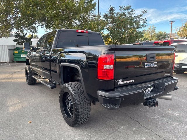 2017 GMC Sierra 2500 HD Denali
