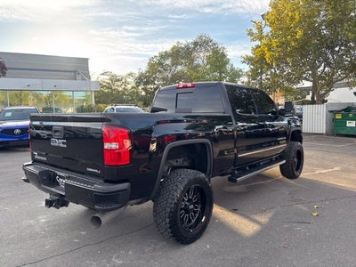 2017 GMC Sierra 2500 HD Denali