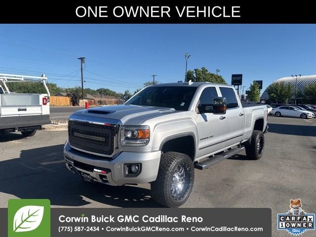 2017 GMC Sierra 4WD Crew Cab Standard Box Denali's photo