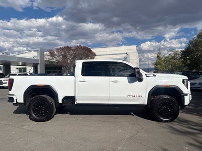 2024 GMC Sierra 2500 HD AT4
