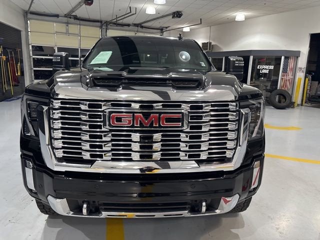 2024 GMC Sierra 2500 HD Denali