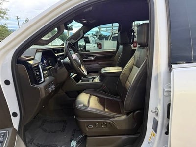 2024 GMC Sierra 3500 HD Denali